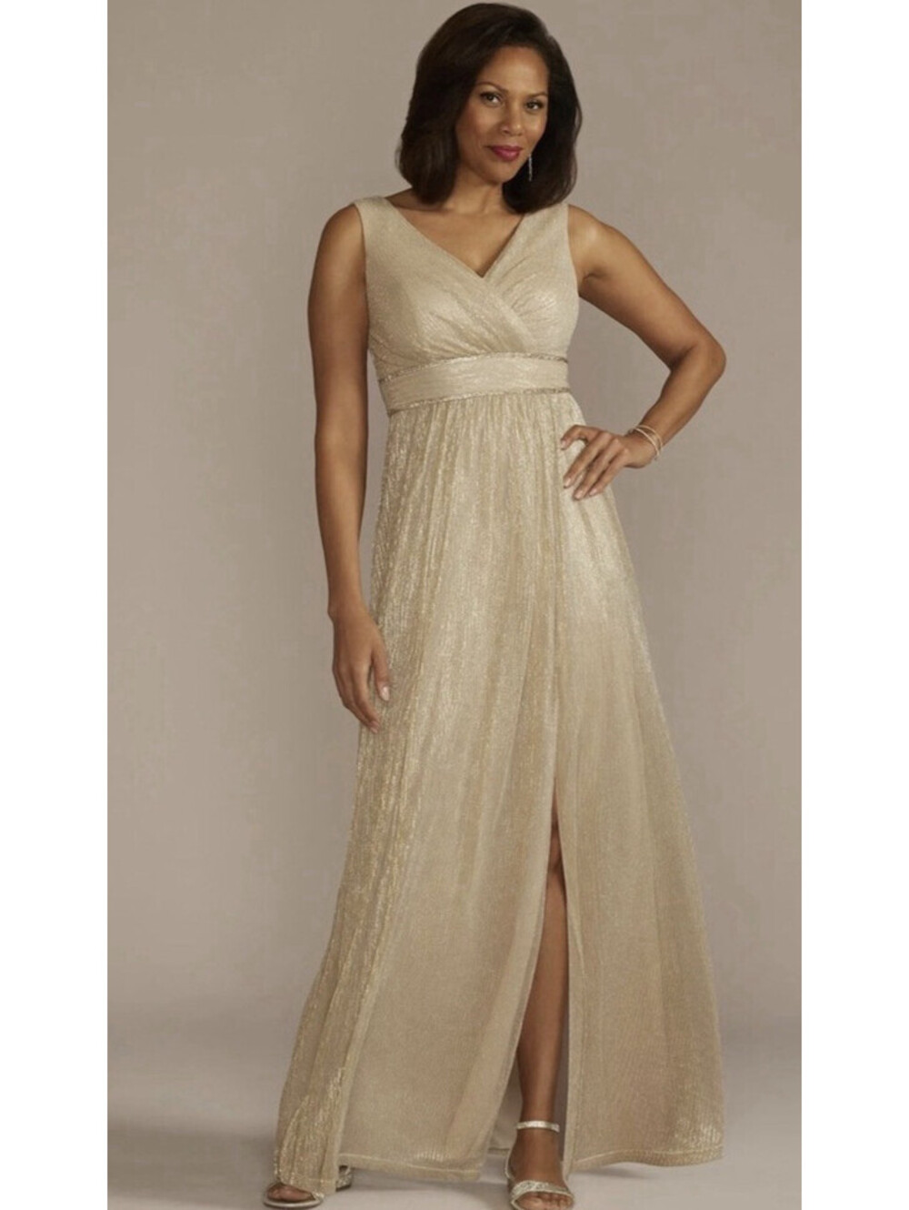Oleg Cassini Size 8 NWOT Gold Shimmer Sleeveless V-neck Formal Long Front Split